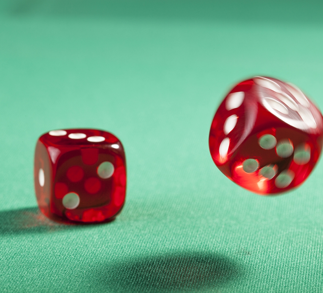 zwei Spielwürfel